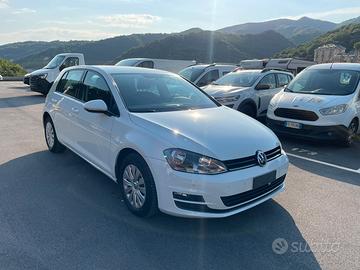 VW GOLF 1.6 tdi 5/PORTE  ANNO 2016