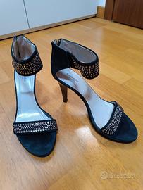 Scarpe: Sandali neri con strass