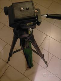 Cavalletto, tre piedi per macchine foto/video