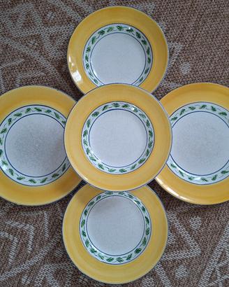 Set piatti Herend Village Pottery dipinti a mano 