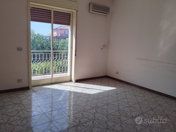 5 Vani C.so Sicilia Motta Sant' Anastasia