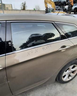 HYUNDAI I40 STATION WAGON 2010 - PORTA POSTERIORE 