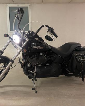 Harley-Davidson Softail Night Train - ruota 200