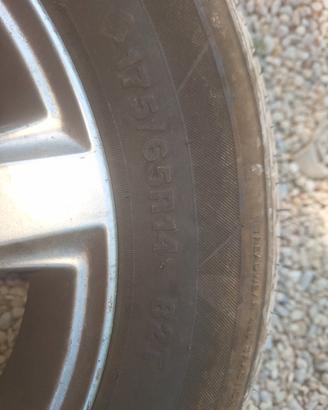 Gomme 175/65 r14