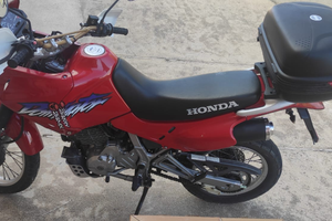 Honda dominetor