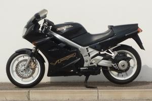 Honda VFR  750 F