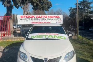 Lascia Ypsilon Metano