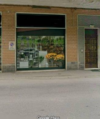 Immobile di 1400 m² con 1 locale a Novi Ligure