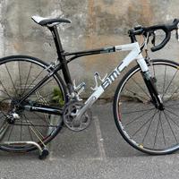 Bicicletta da strada BMC modello Pure Pro 01