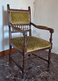 2 poltrone in legno