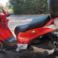 Aprilia Scarabeo 300