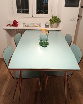 tavolo formica azzurra con 4 sedie