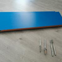 Mensole con staffe a scomparsa 