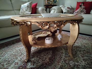 tavolino da soggiorno dorato 