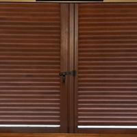Persiane in legno massello