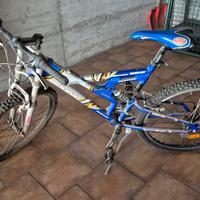 BICICLETTA G8ANNI BUGNO