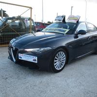 Alfa Romeo Giulia 2.2 Turbodiesel 180 CV MOLTO BEL