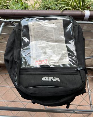 Borse serbatoio moto Givi e Cargo Endurance