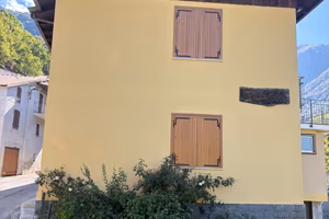 Casa indipendente con attività ricettiva