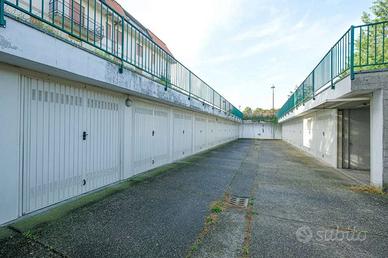 Box / Garage di 12 m² a Brembate