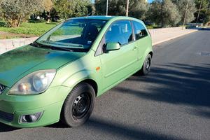 Ford Fiesta 1.4 tdci 3 porte 