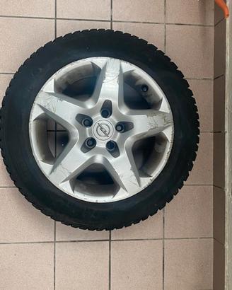 cerchi più gomme 