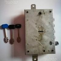 Serratura porta blindata