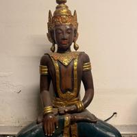 Statua Buddha che medita