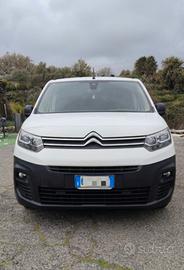 Citroën Berlingo 2020 Omol. Trasp. animali+gancio