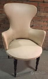 Poltroncina vintage anni '50/'60 in skai crema
