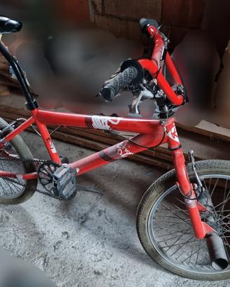 Bicicletta BMX
