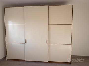 Armadio ante scorrevoli