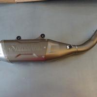 AKRAPOVIČ "SLIP-ON LINE"