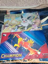 Tappetini per giocare a pokemon