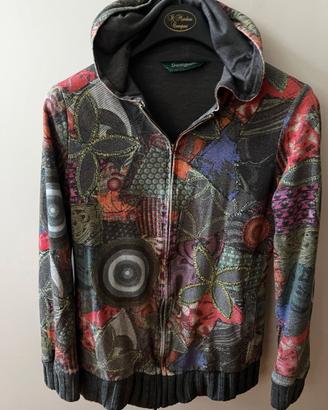 Felpa con cappuccio desigual