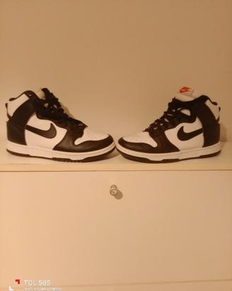 scarpe NIKE 37  ORIGINALI NUOVE
