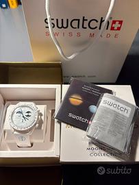 MoonSwatch Mission to Earthphase Gold Bianco