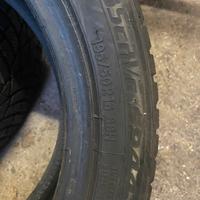 Gomme neve nuove mai usate