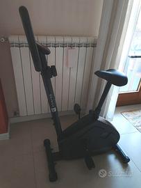 Domyos essential 03 cyclette