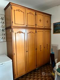 Armadio in legno