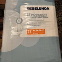 Confezione da 12 pannoloni mutandina Esselunga