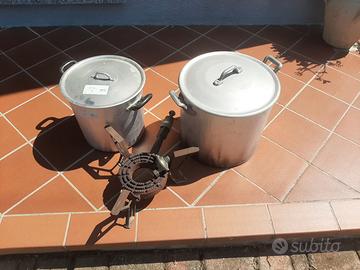 Pentole e fornello per conserve