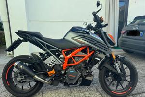 Ktm duke 125 2021