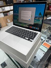 Macbook air M1 con box batt 100 con accesore