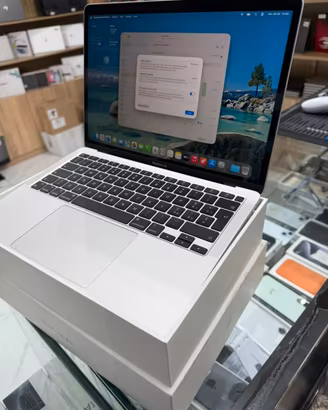 Macbook air M1 con box batt 100 con accesore