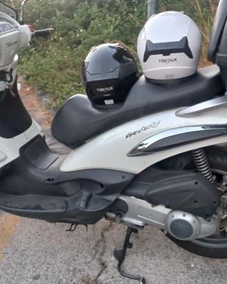 Piaggio Beverly 300 ie tourer