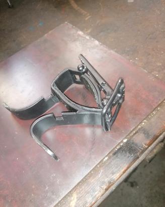 Portamoschetto per moto guzzi superalce 