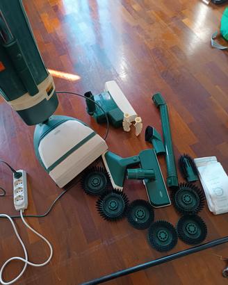 aspirapolvere  folletto 