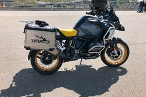 Gs adventure 1250  tripple black FINANZIABILE .