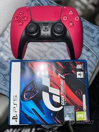 Controller PS5 Rosso e Gioco Gran Turismo 7